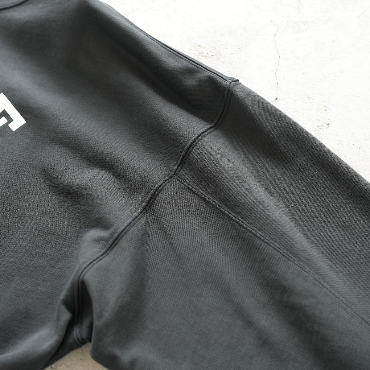 Yale University Crest Sweatshirt イェールユニバーシティ クレスト スウェットシャツ