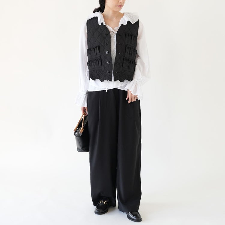 embroidery scallop vest エンブロイダリー スカロップ ベスト