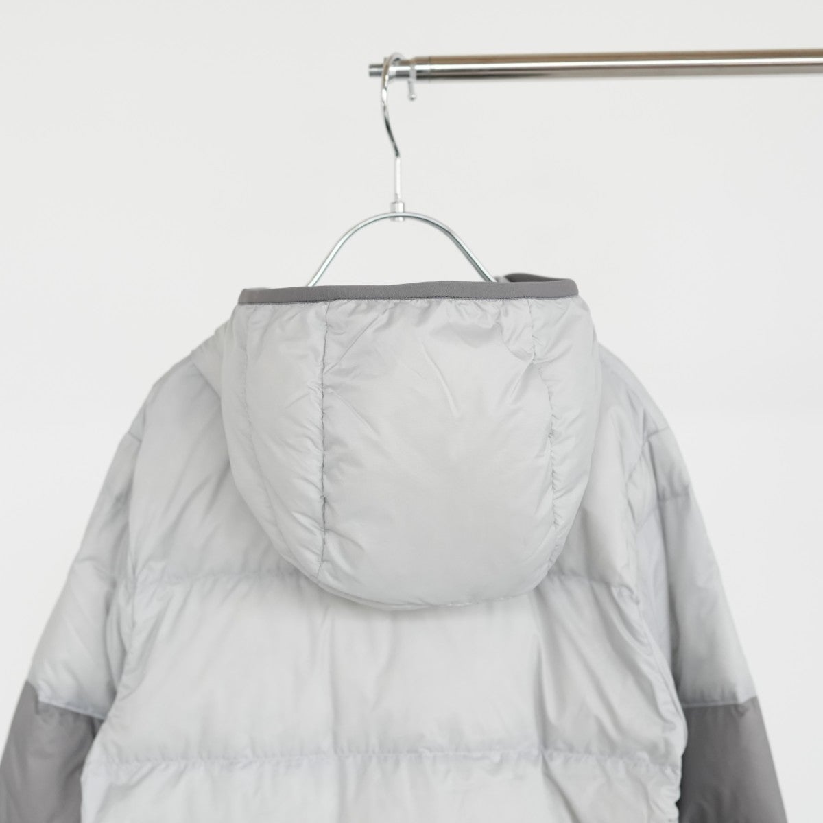 K's 750FP Able Down Hoodie キッズ 750フィルパワーエイブル ダウンフーディ