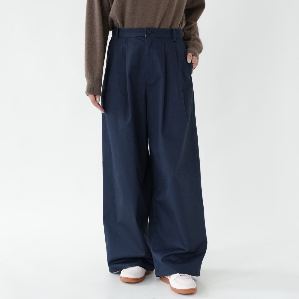 tucked wide chino pants タックワイドチノパンツ