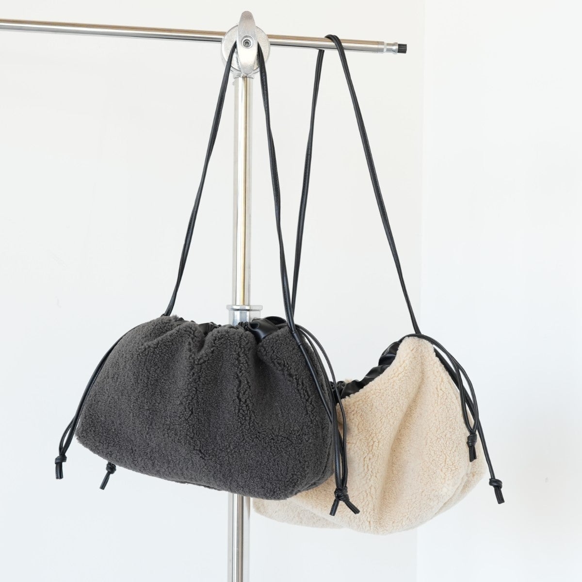 Reversible Boa Bag リバーシブルボアバッグ
