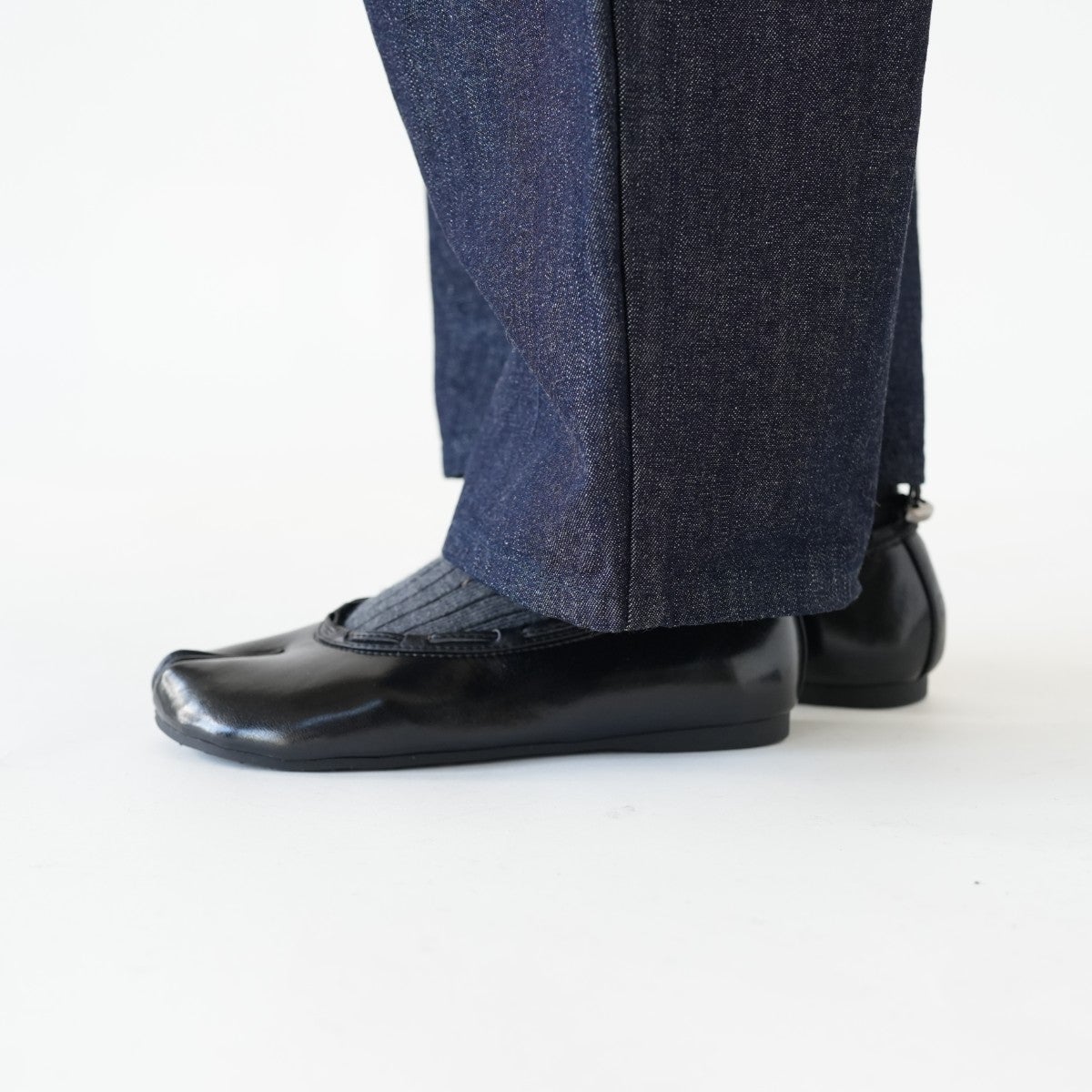 Leather String Flat レザーストリングフラット