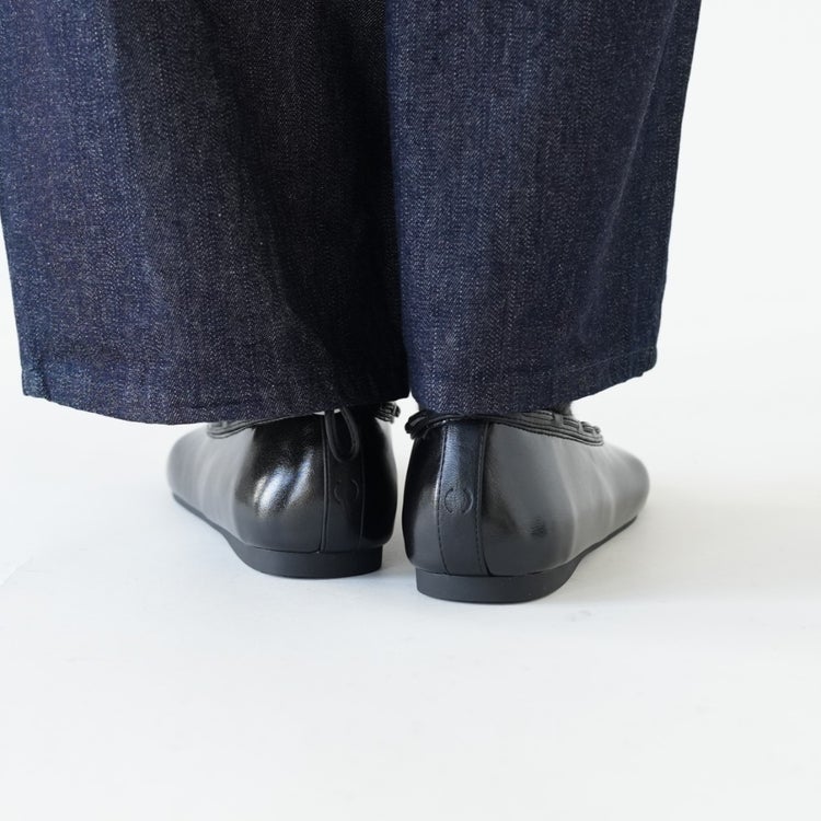 Leather String Flat レザーストリングフラット