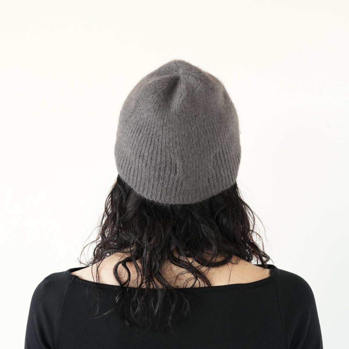 Fluffy Mohair-Style Wool Beanie モヘア調ソフトファーウールニットビーニー