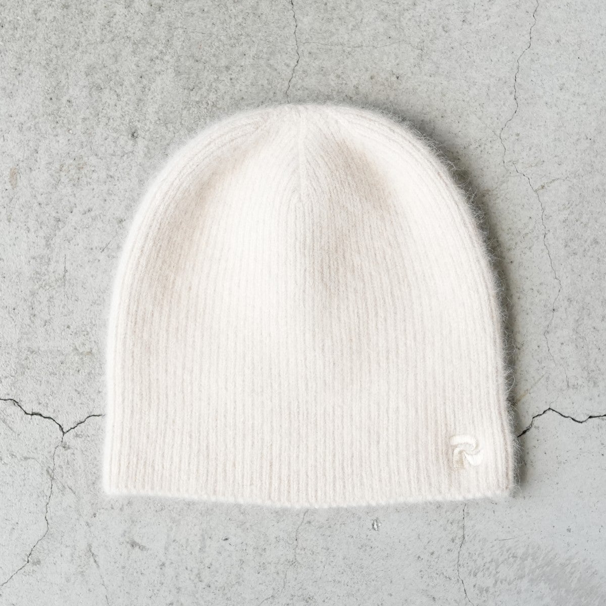 Fluffy Mohair-Style Wool Beanie モヘア調ソフトファーウールニットビーニー