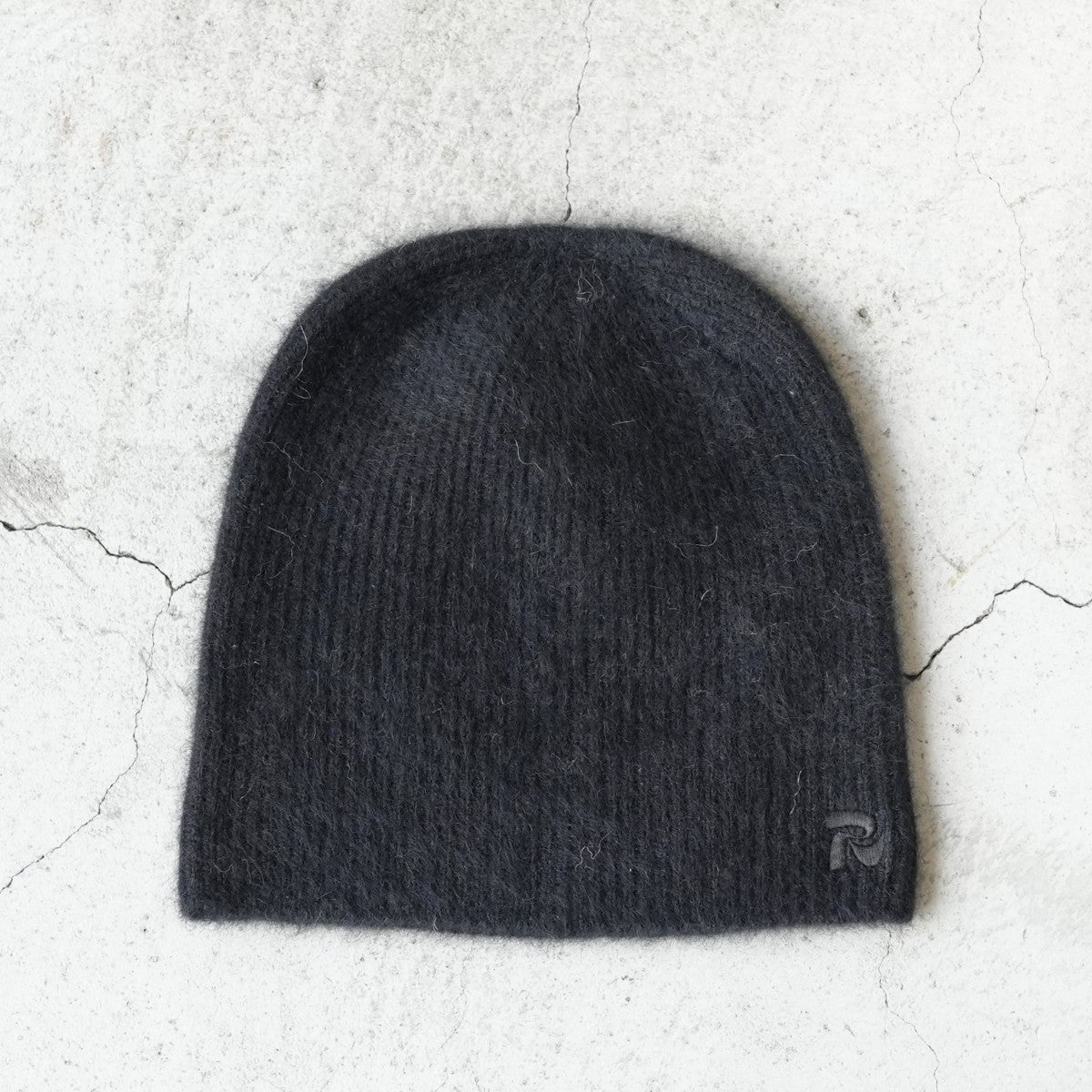 Fluffy Mohair-Style Wool Beanie モヘア調ソフトファーウールニットビーニー