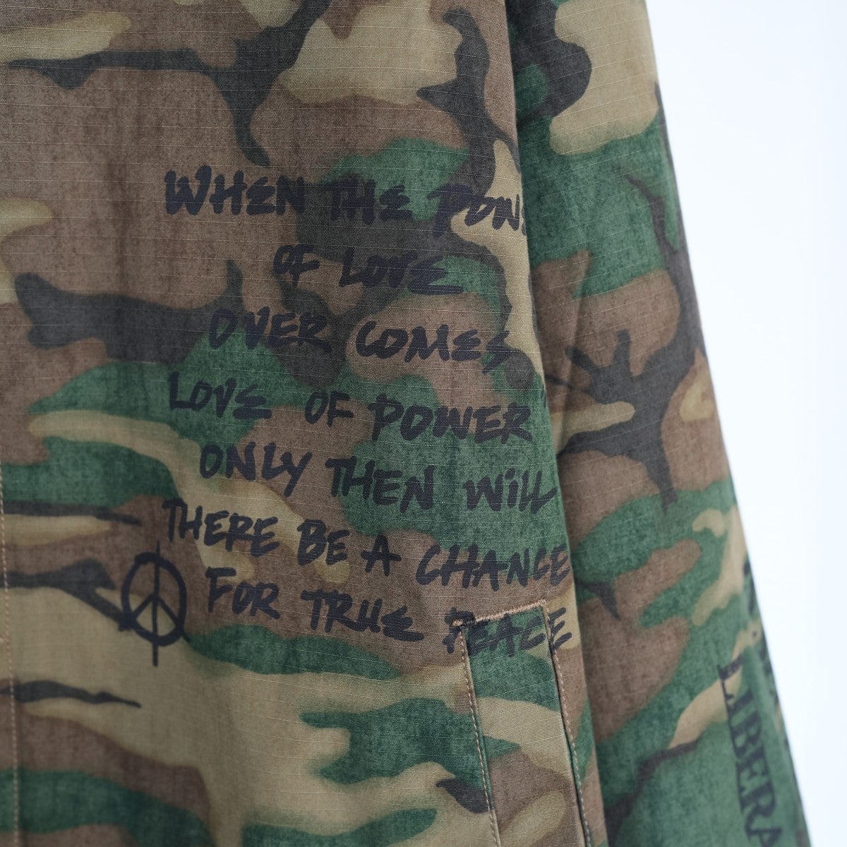 HANDWRITING CAMO COACH JACKET ハンドライティング カモコーチジャケット