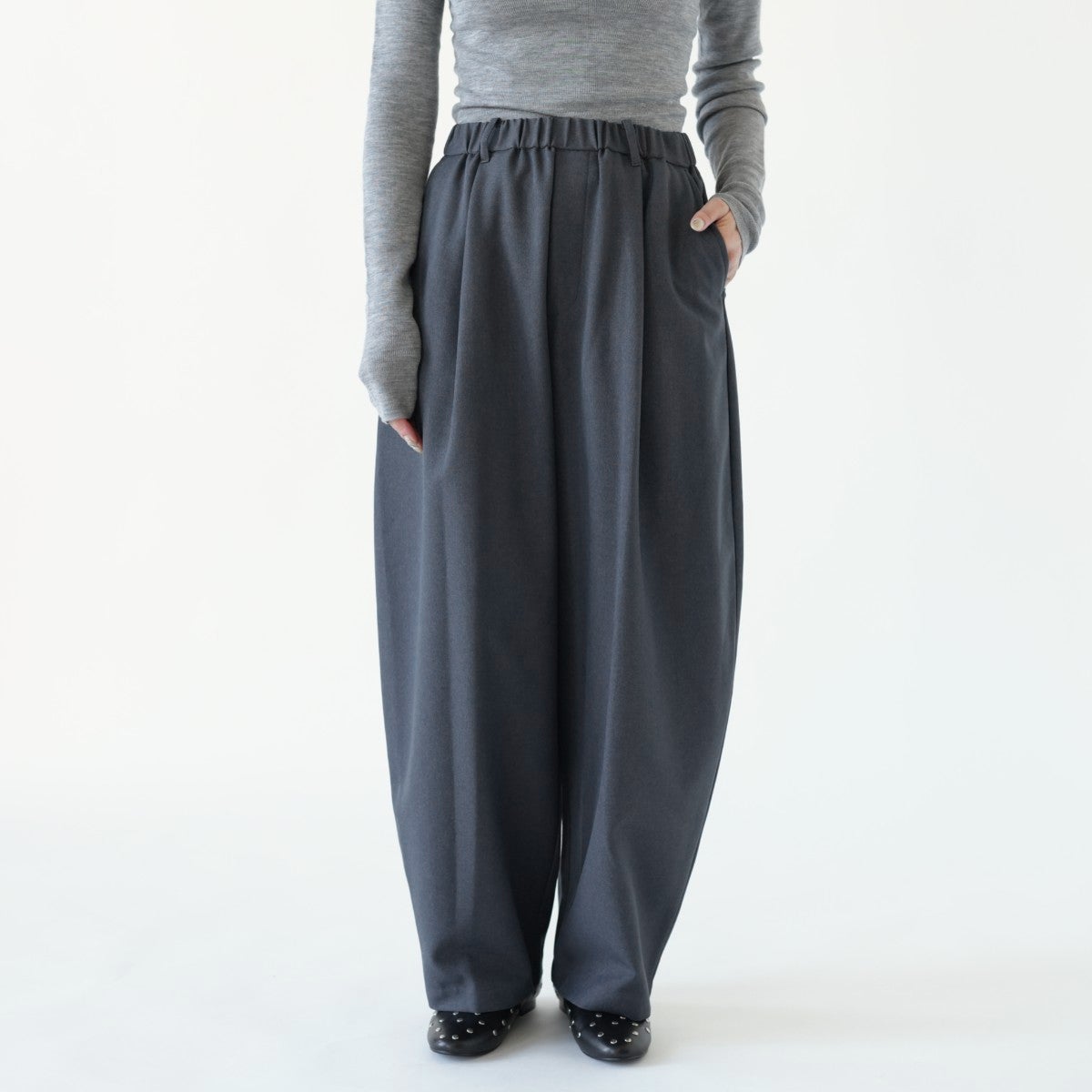 curve leg easy slacks カーブレッグイージースラックス