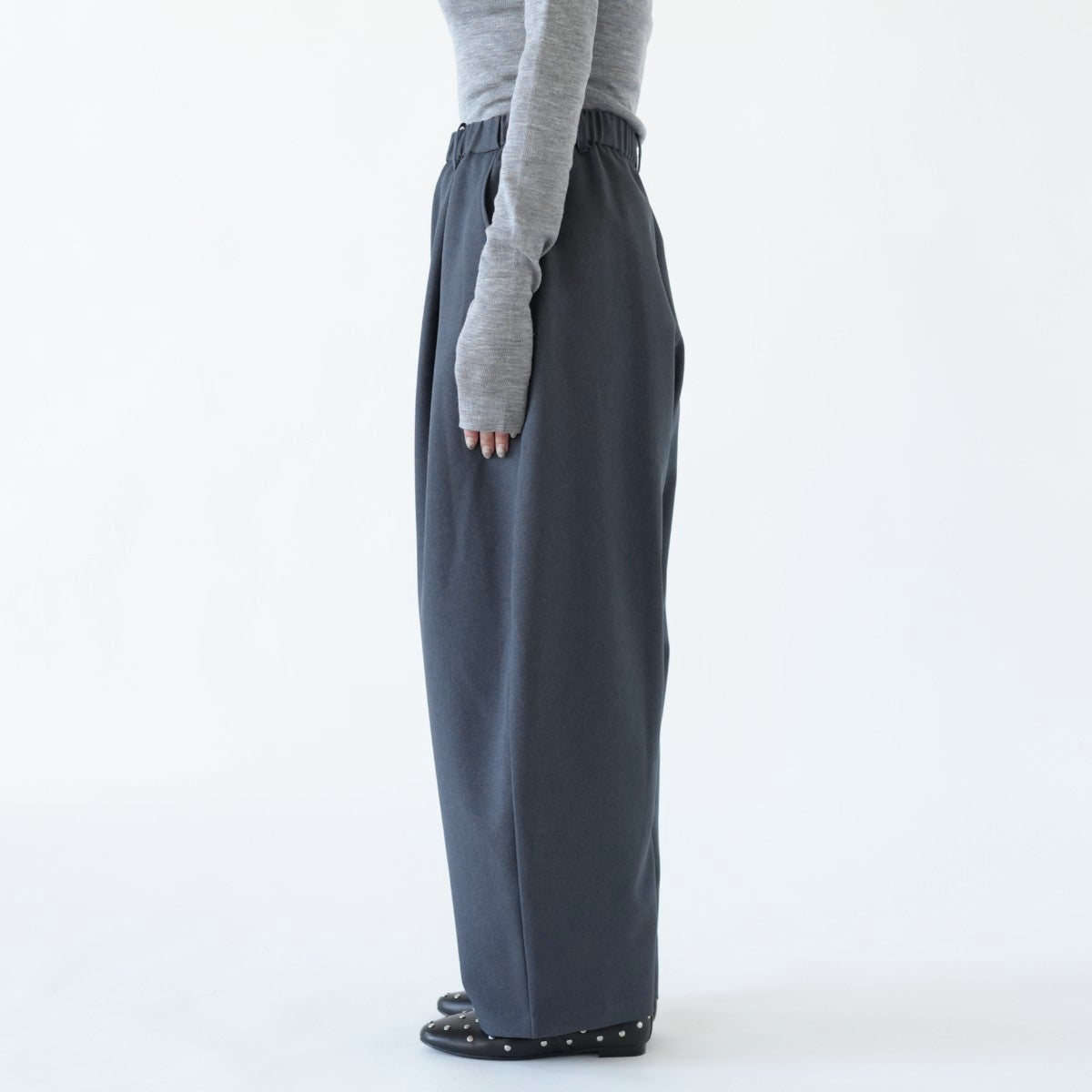 curve leg easy slacks カーブレッグイージースラックス