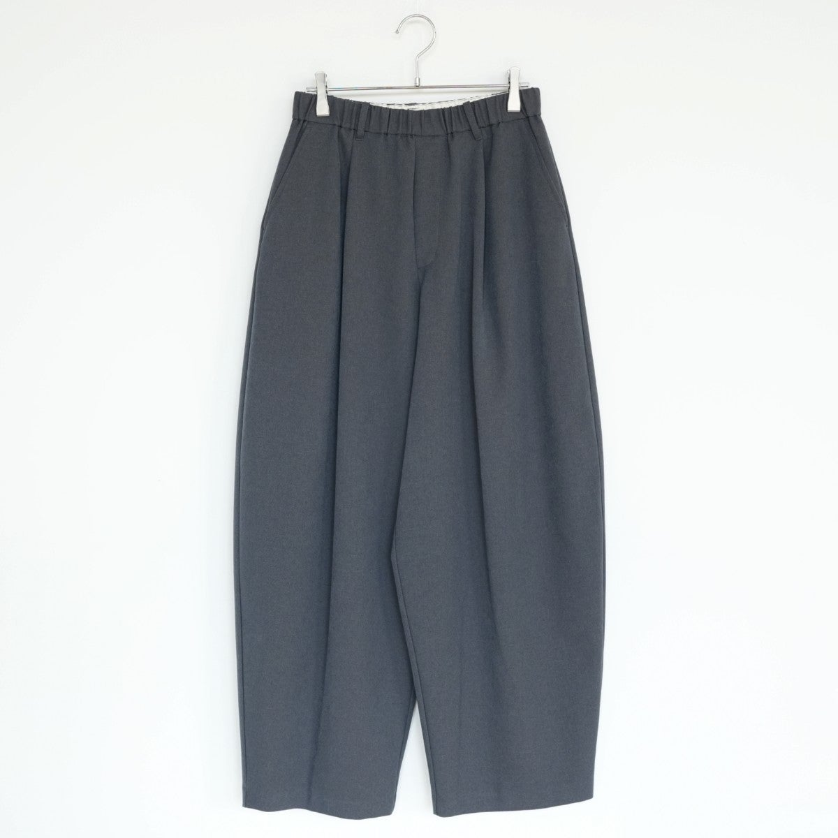 curve leg easy slacks カーブレッグイージースラックス