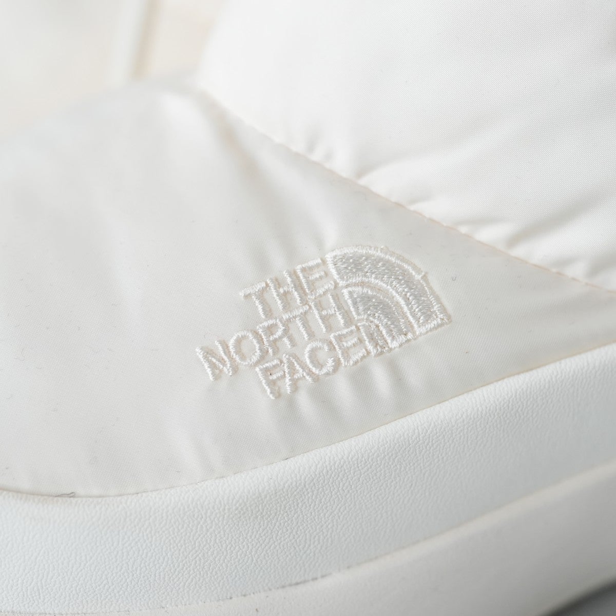 W Nuptse Platform WP ヌプシ プラットフォーム ウォータープルーフ（レディース）