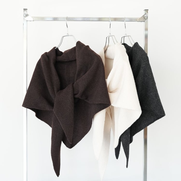 Knit Triangle Scarf ニットトライアングルスカーフ