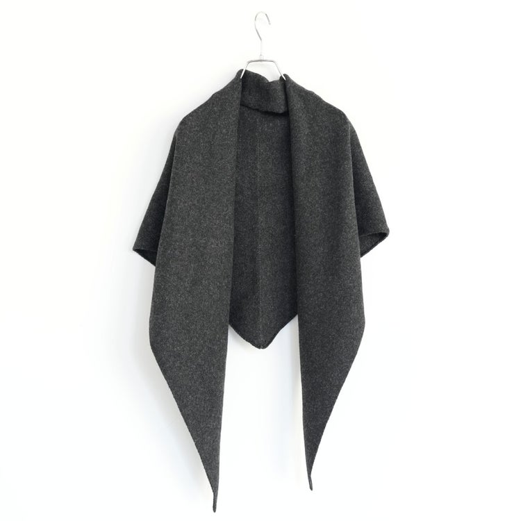 Knit Triangle Scarf ニットトライアングルスカーフ