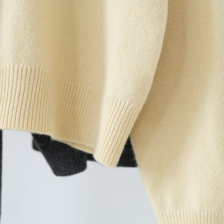 Wool Vneck Knit ウールVネックニット