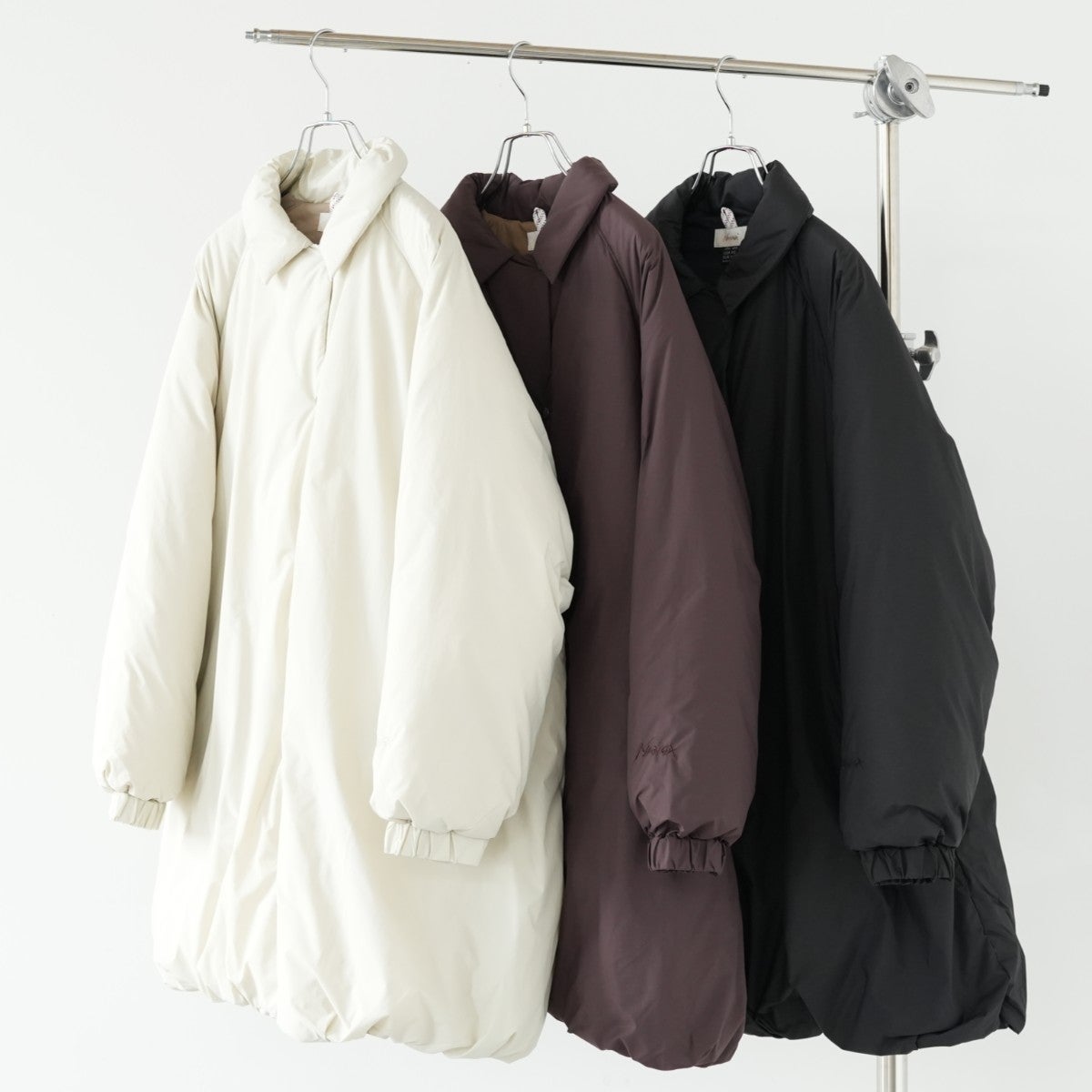 TENT FORM DOWN COAT W テントフォーム ダウンコート（ウィメンズ）