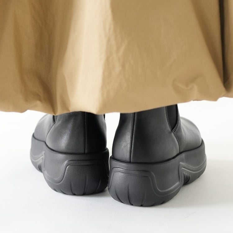 CHELSEA BOOTIE EVOL CHUNKY 厚底サイドゴアブーツ
