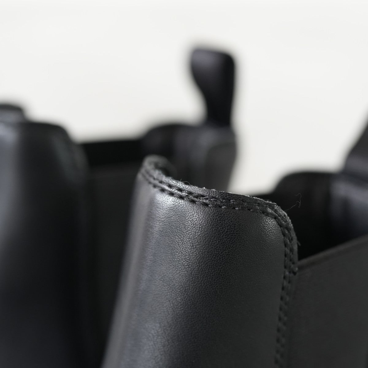 CHELSEA BOOTIE EVOL CHUNKY 厚底サイドゴアブーツ