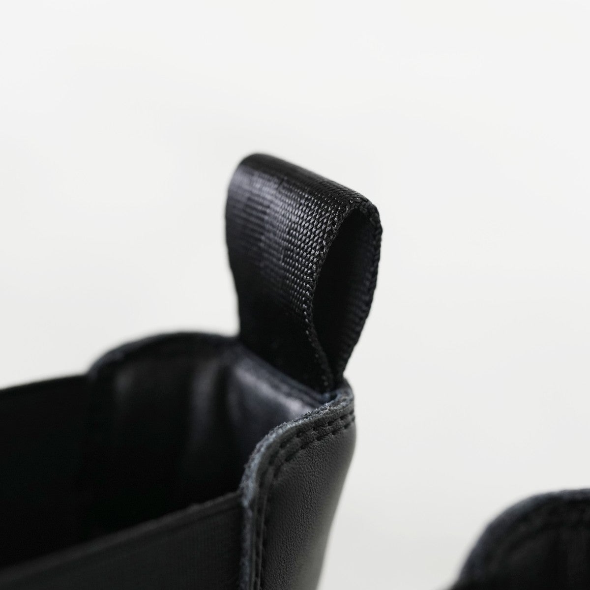 CHELSEA BOOTIE EVOL CHUNKY 厚底サイドゴアブーツ