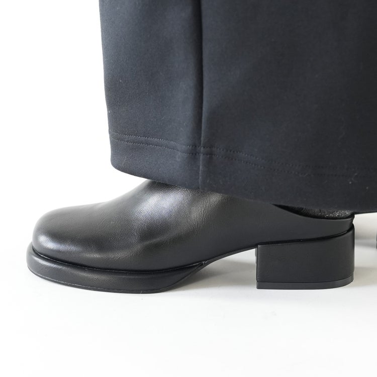 Square Heel Slip-on スクエアヒールスリッポン