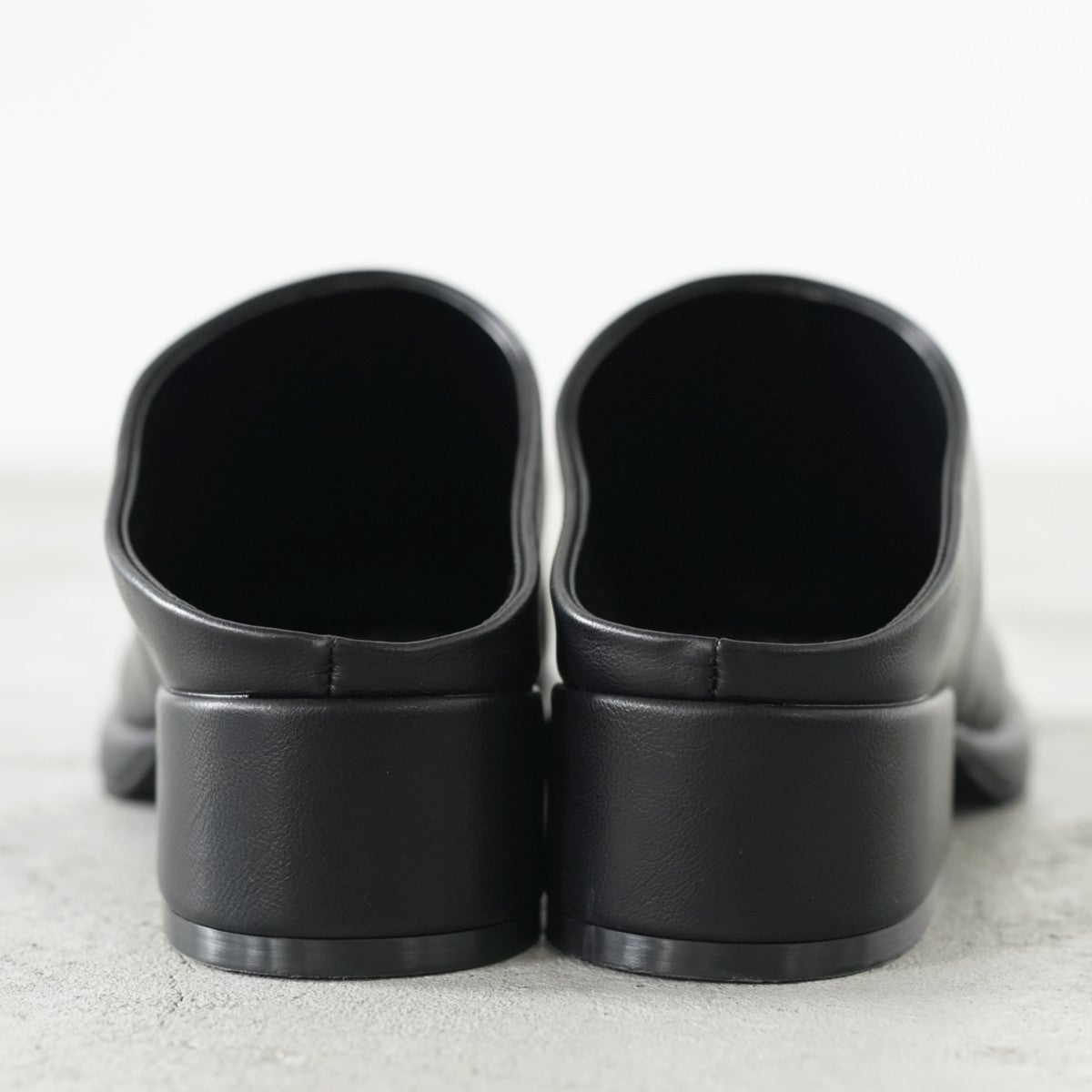 Square Heel Slip-on スクエアヒールスリッポン
