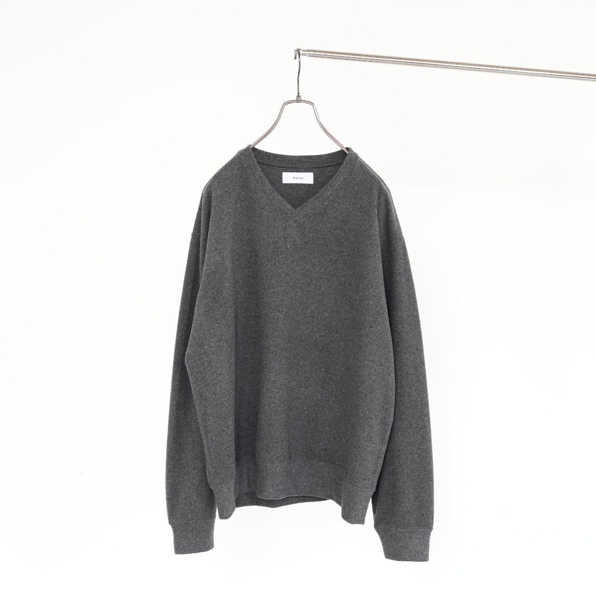 V-NECK L/S TEE VネックロングスリーブT