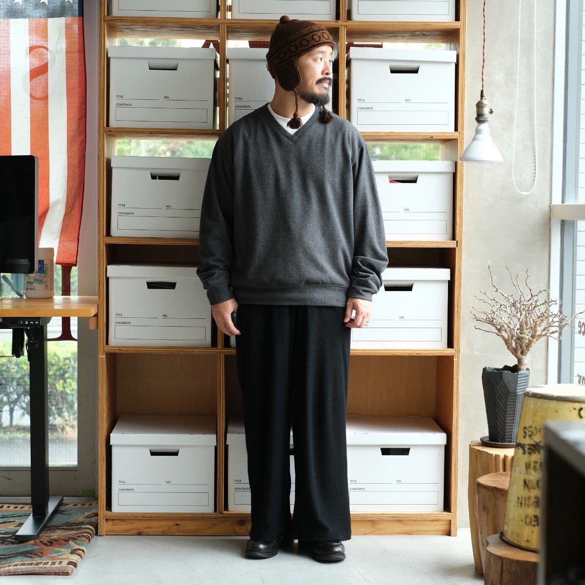 V-NECK L/S TEE VネックロングスリーブT