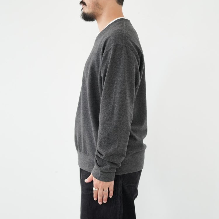 V-NECK L/S TEE VネックロングスリーブT