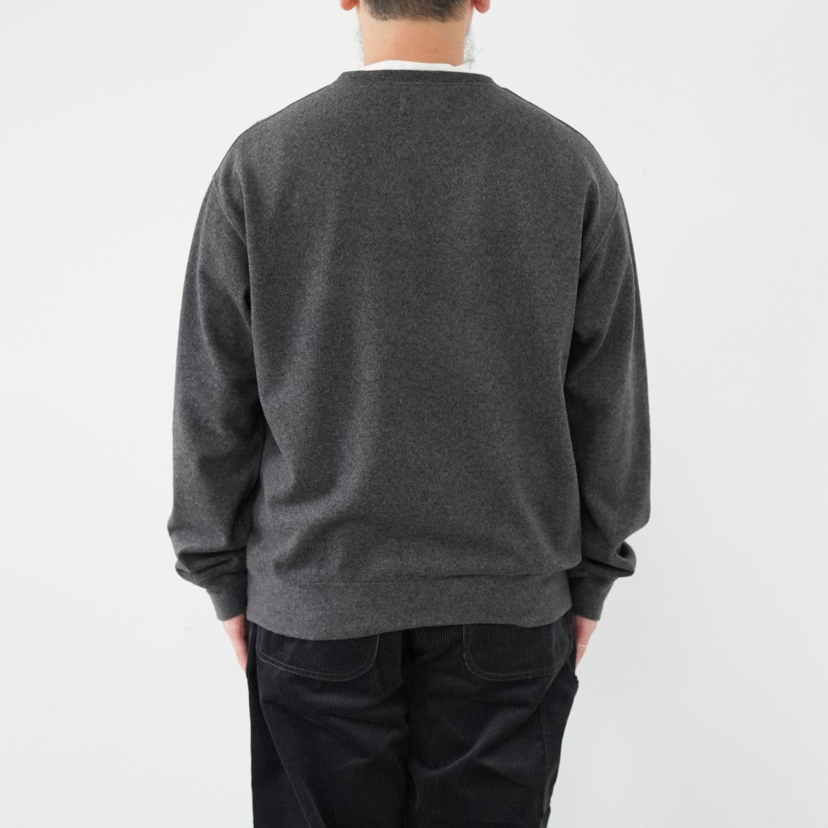V-NECK L/S TEE VネックロングスリーブT