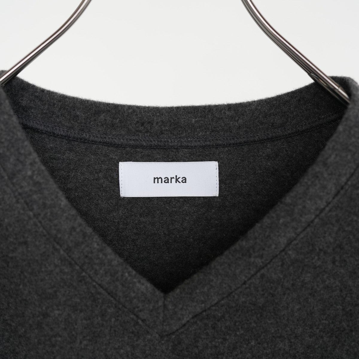 V-NECK L/S TEE VネックロングスリーブT