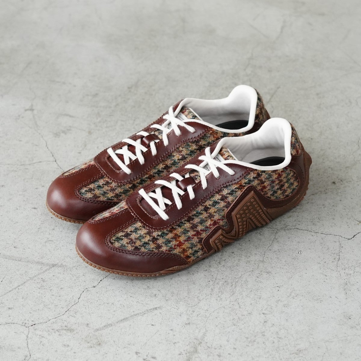 RELAY LACE X HARRIS TWEED リレー レース × ハリス ツイードメンズ
