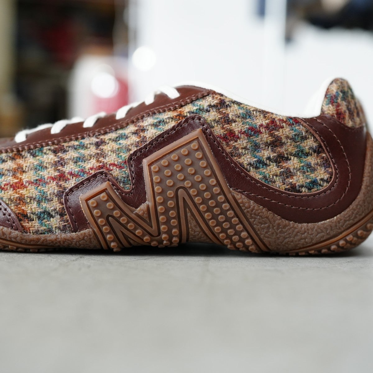 RELAY LACE X HARRIS TWEED リレー レース × ハリス ツイード ウィメンズ