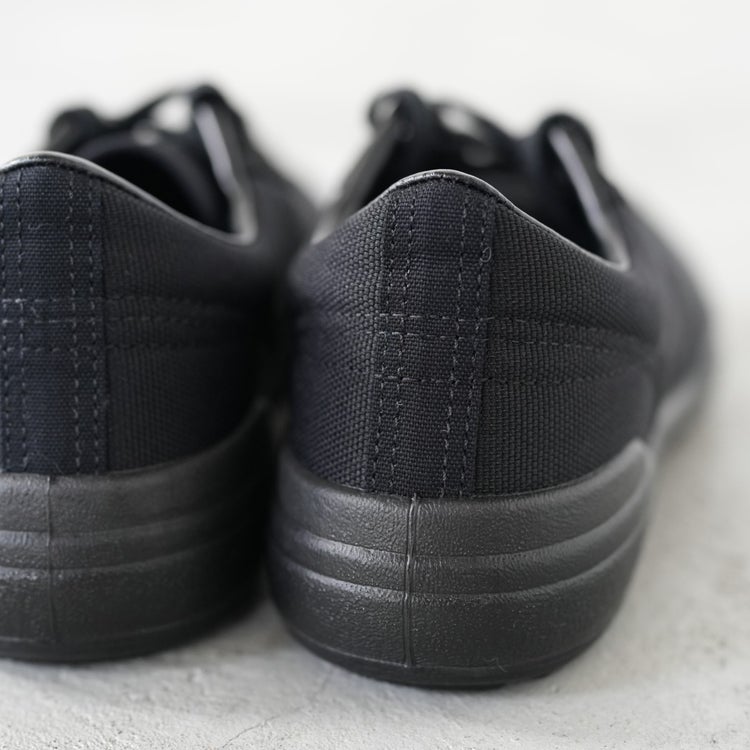 LACEUP TRAINER レースアップトレーナー