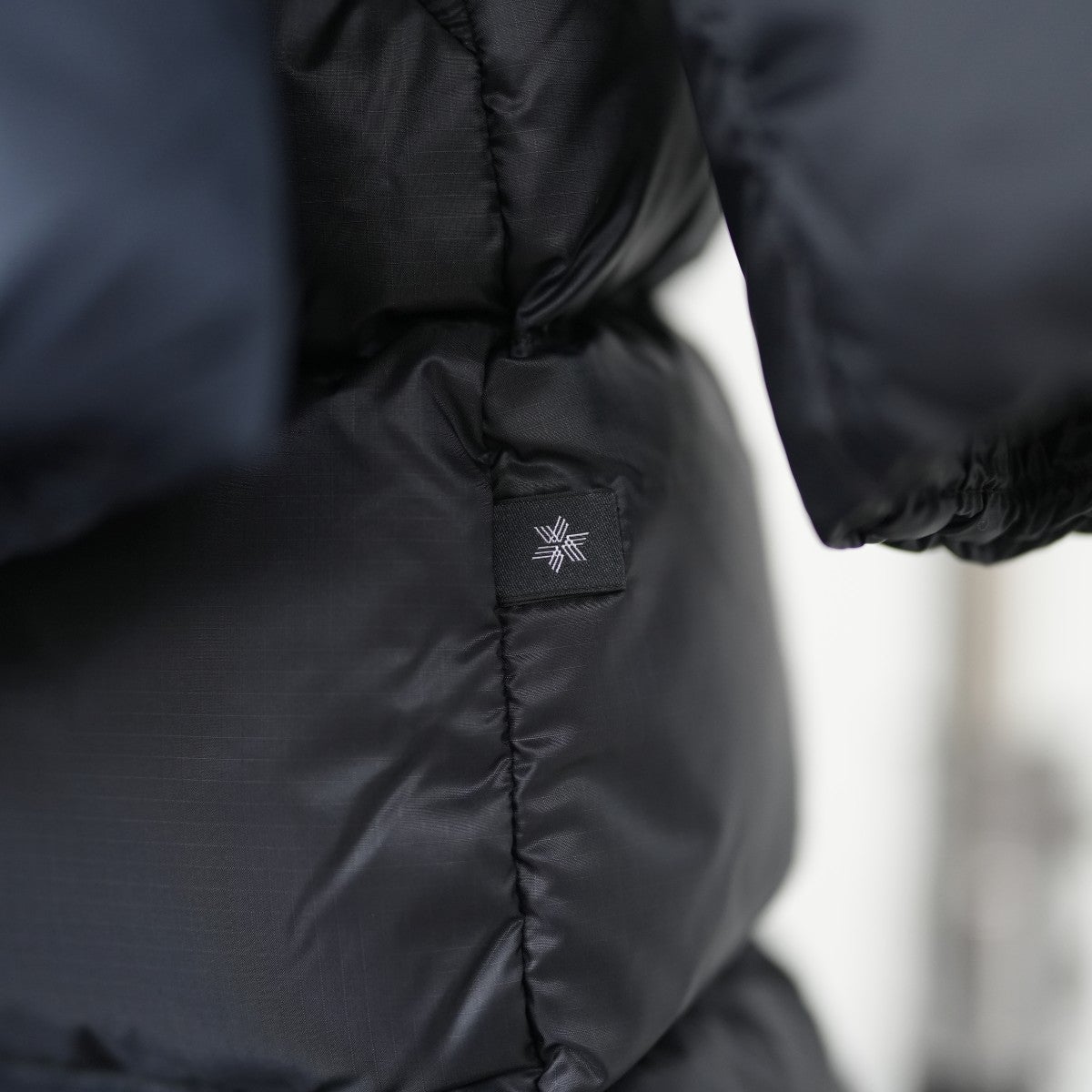 Crystalite Down Coat クリスタライトダウンコート